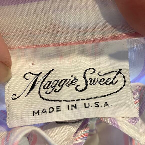 Vintage Maggie Sweet High Ruffle Neck Top Pink Size medium Made in USA - Picture 4 of 4